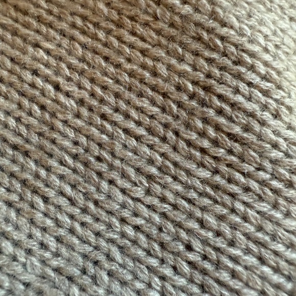 THE CASHMERE CARMEL SWEATER - Picture 3 of 5